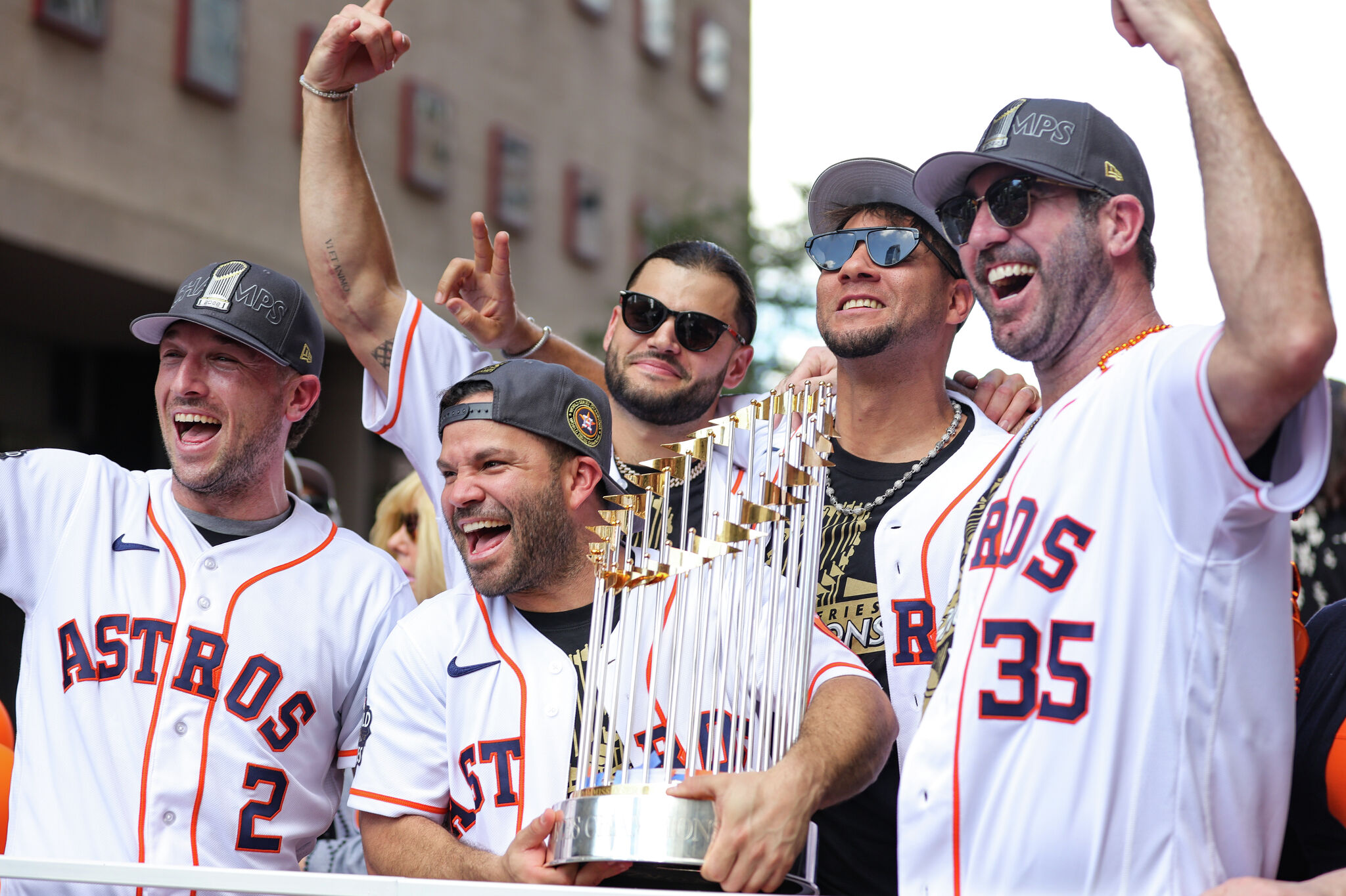 Houston Astros on X: Yuli got his ring and all of you will, too! Every fan  that attends next week's game will take home a Yuli Gurriel ALCS Replica  Ring. Get your