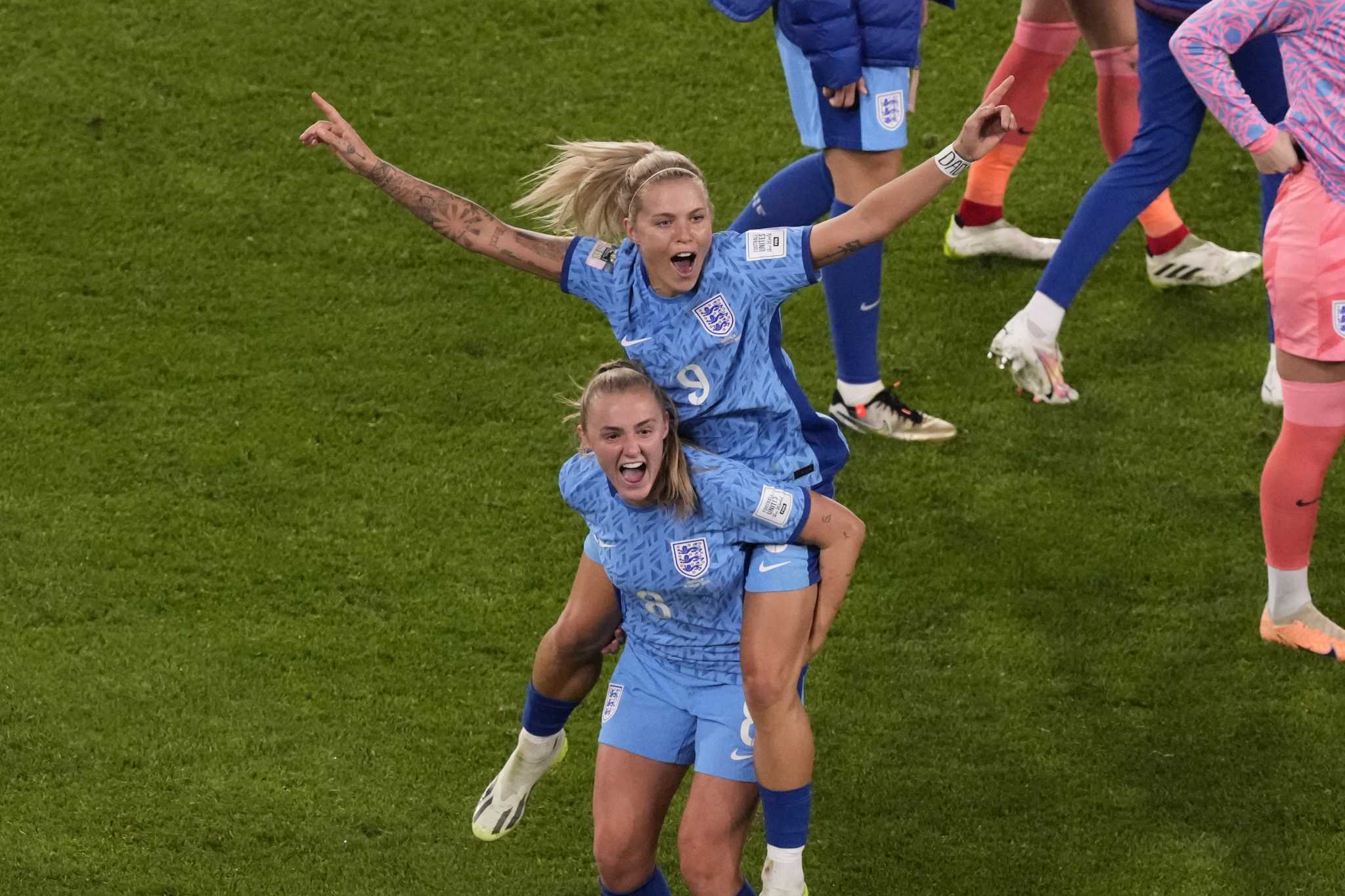 England beats Australia to move into women's World Cup final vs. Spain