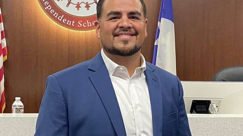 Gabe Garza was appointed to replace Vivian Scheibel for position 7 on the Alvin ISD Board of Trustees.