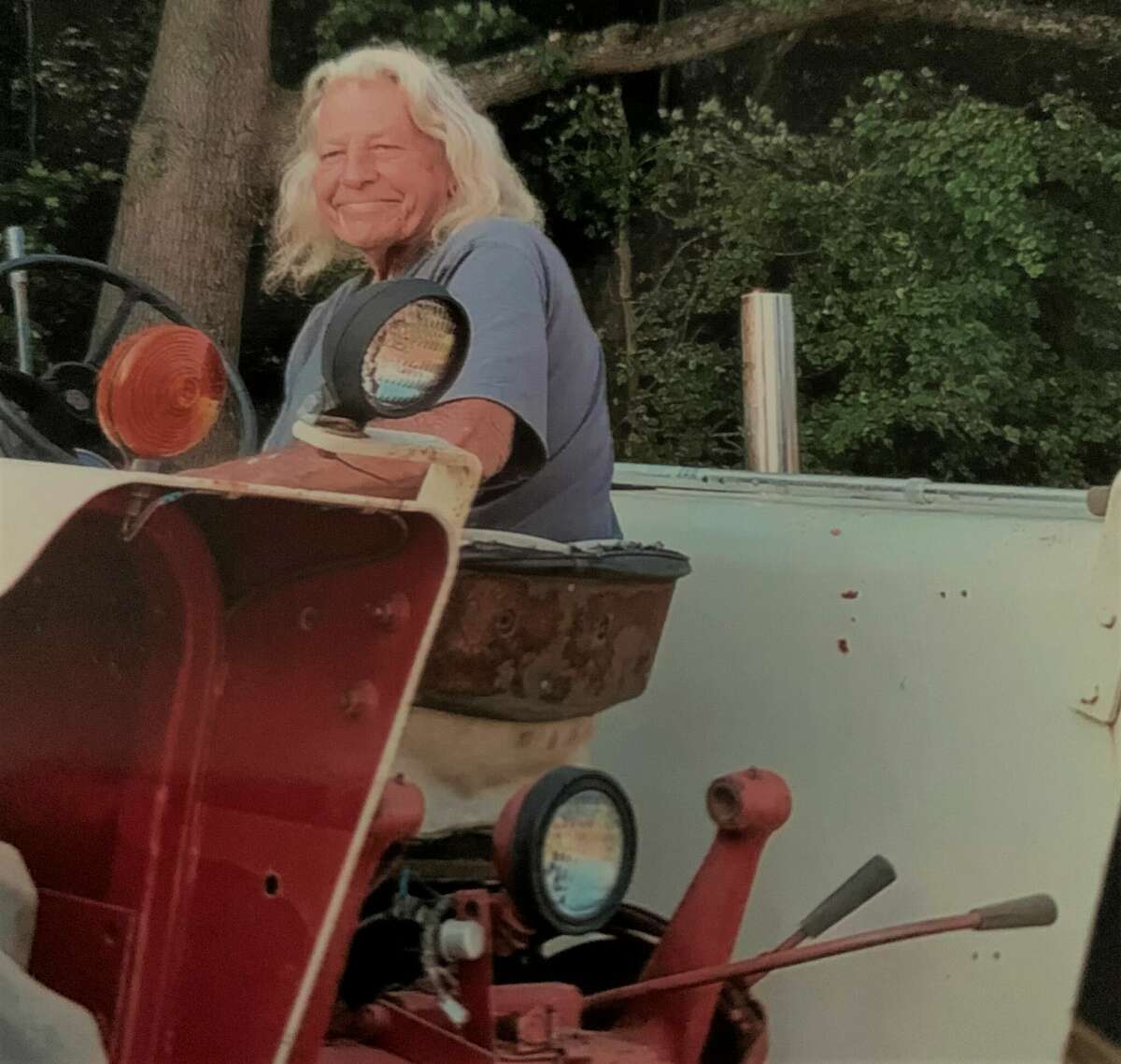 Farmer Joe' Moncheski, owner of Grassy Hill Farm in Orange, dies