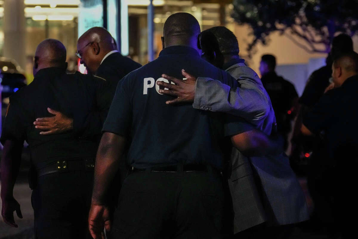 Houston, TX, USA. 18th June, 2018. A member of the Astros Shooting