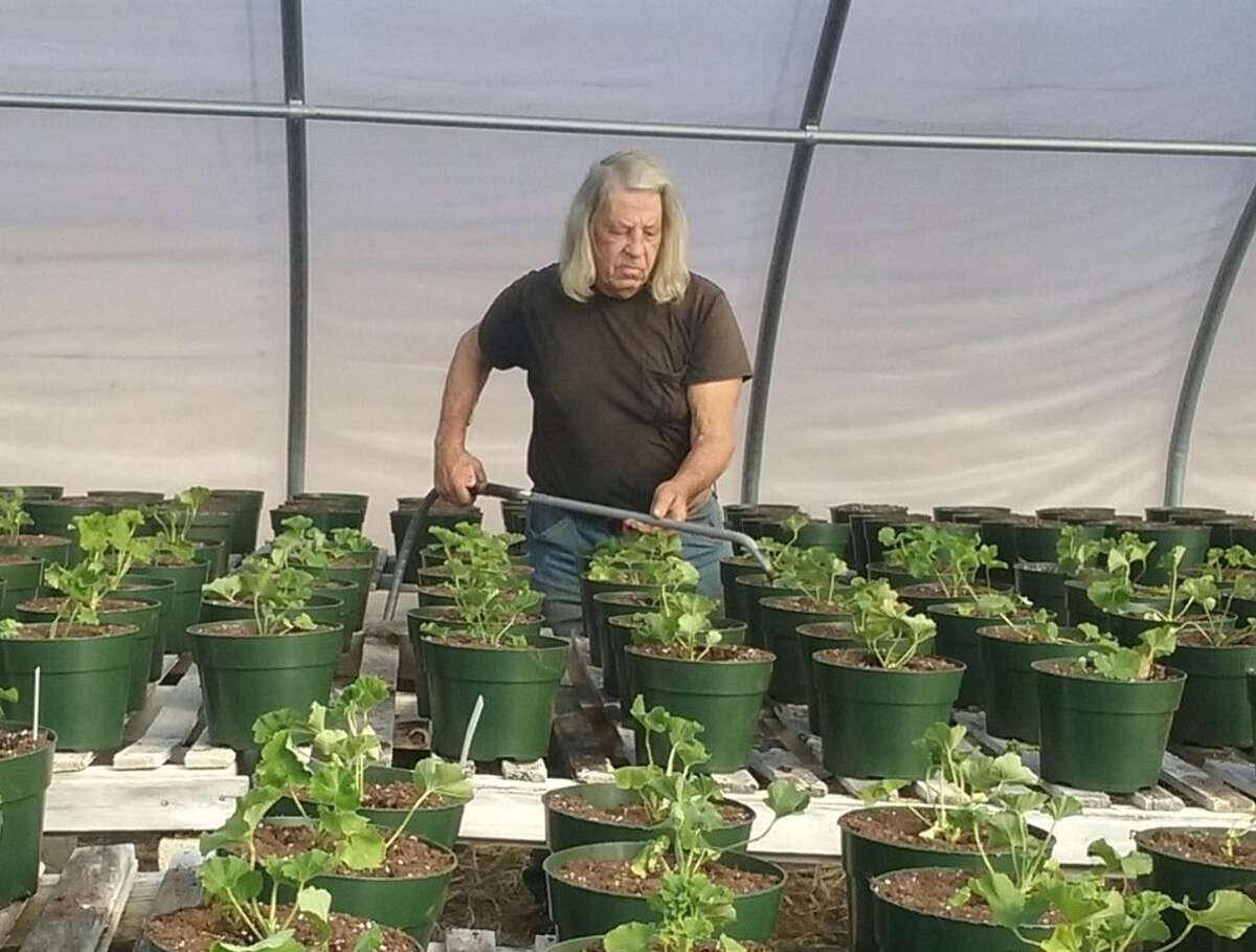 Farmer Joe' Moncheski, owner of Grassy Hill Farm in Orange, dies