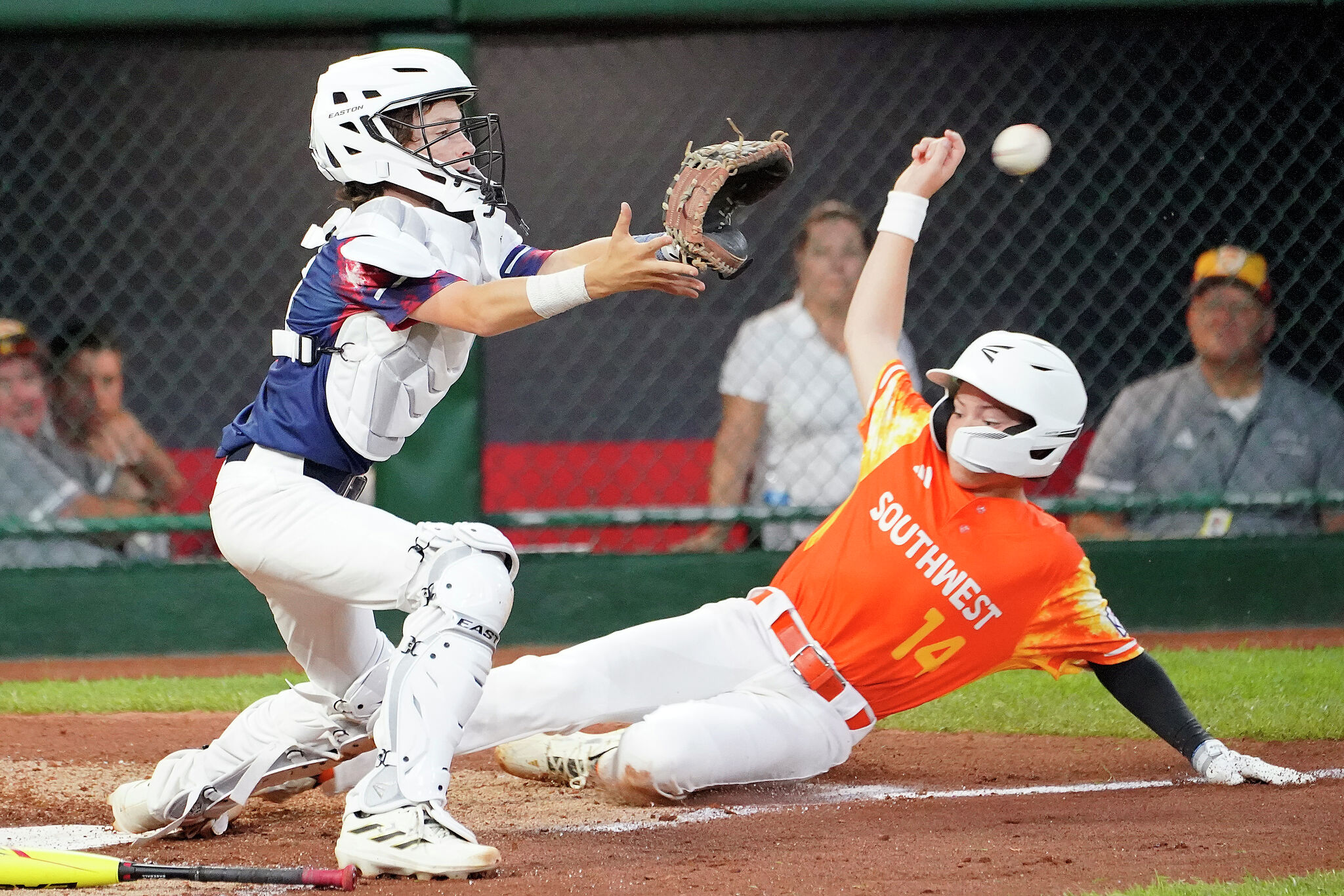 Needville Little League wins first game against Mid-Atlantic during Little  League World Series