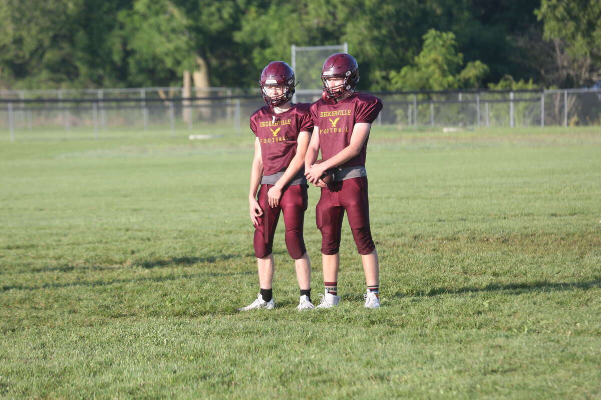 Deckerville Eagles football has final practice before scrimmage