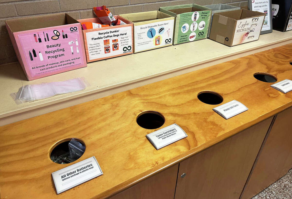 Middletown aims to reduce trash bills by recycling food scraps