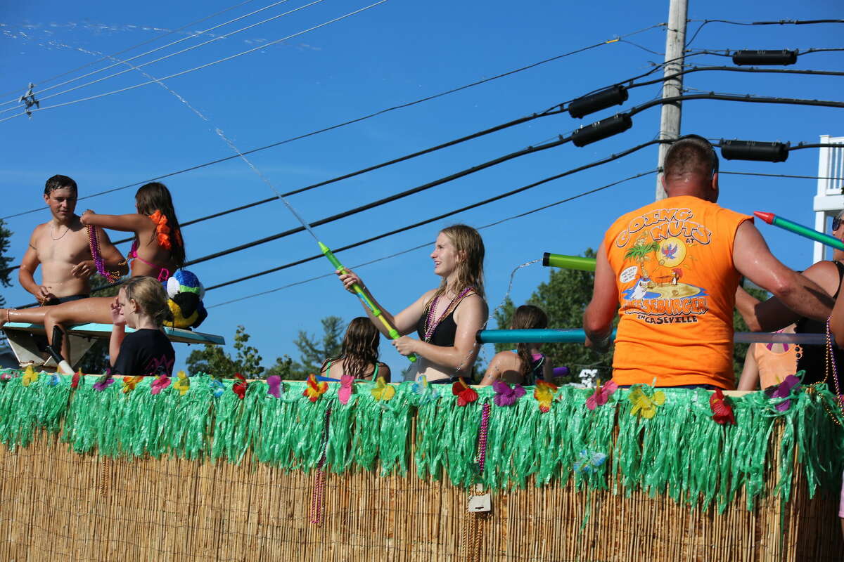 Cheeseburger in Caseville celebrates with Tropical Parade of Fools