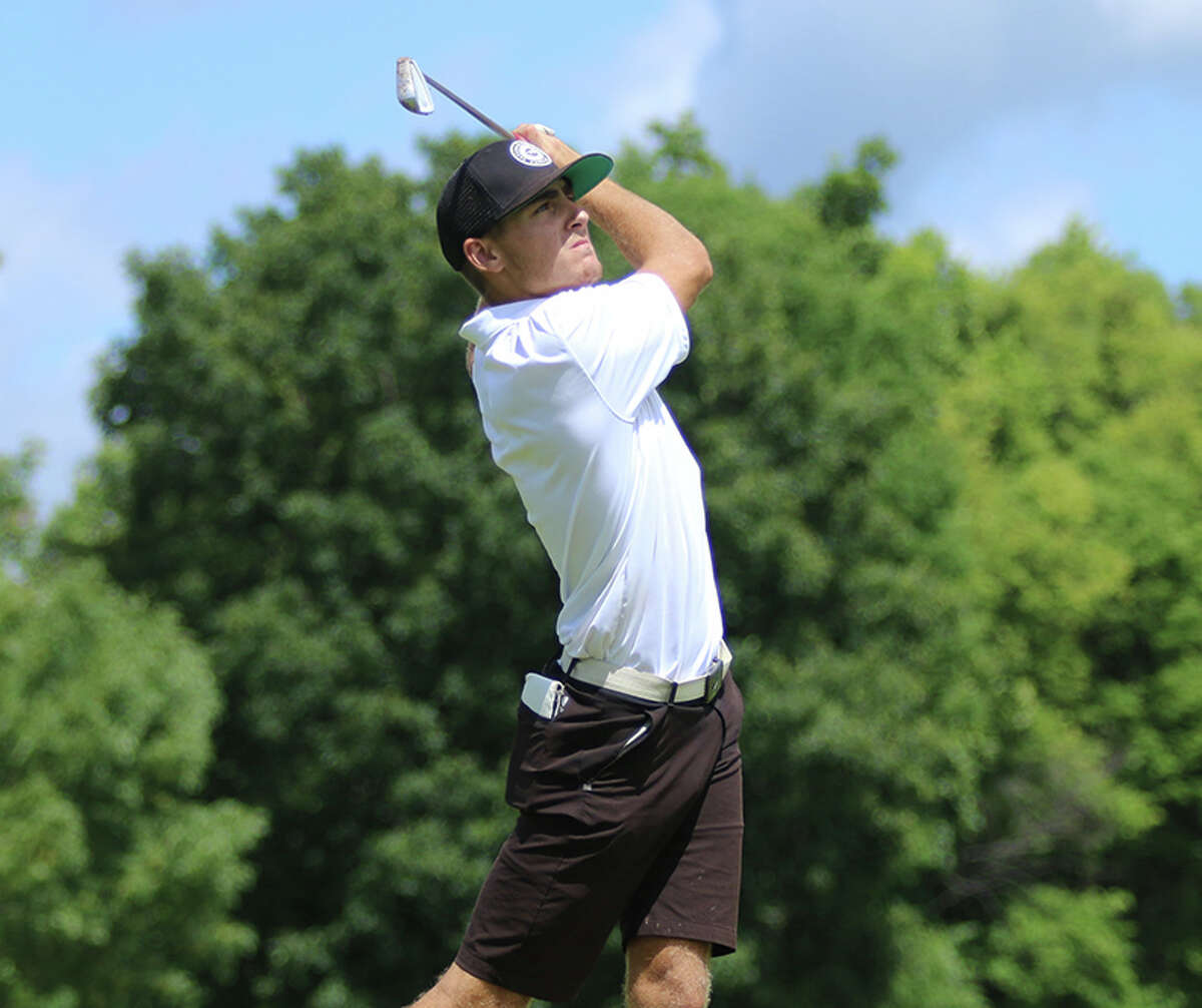 Strong start has Staunton golf shooting for the '90s