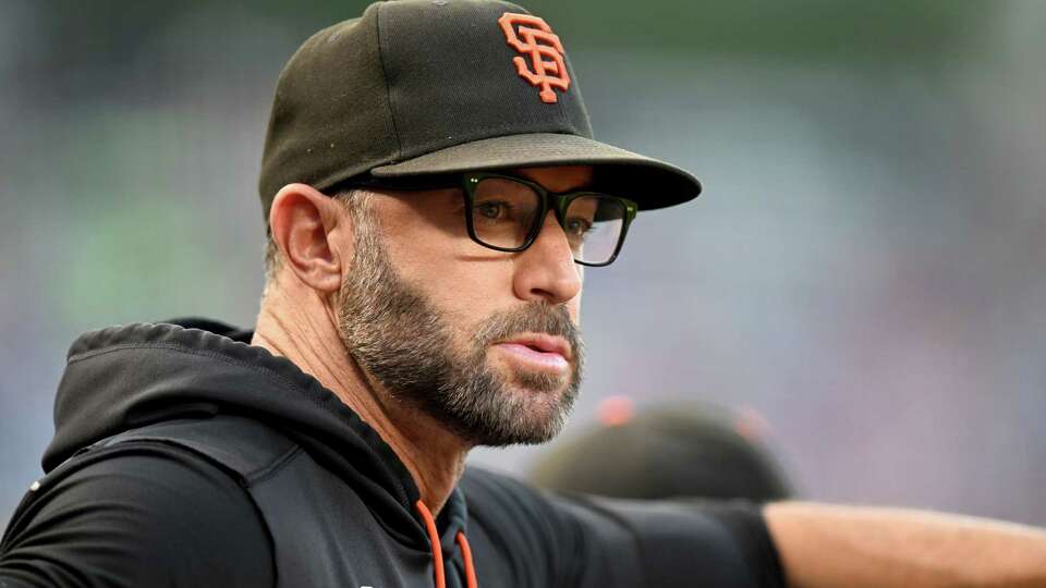 Giants fire manager Gabe Kapler as season nears end