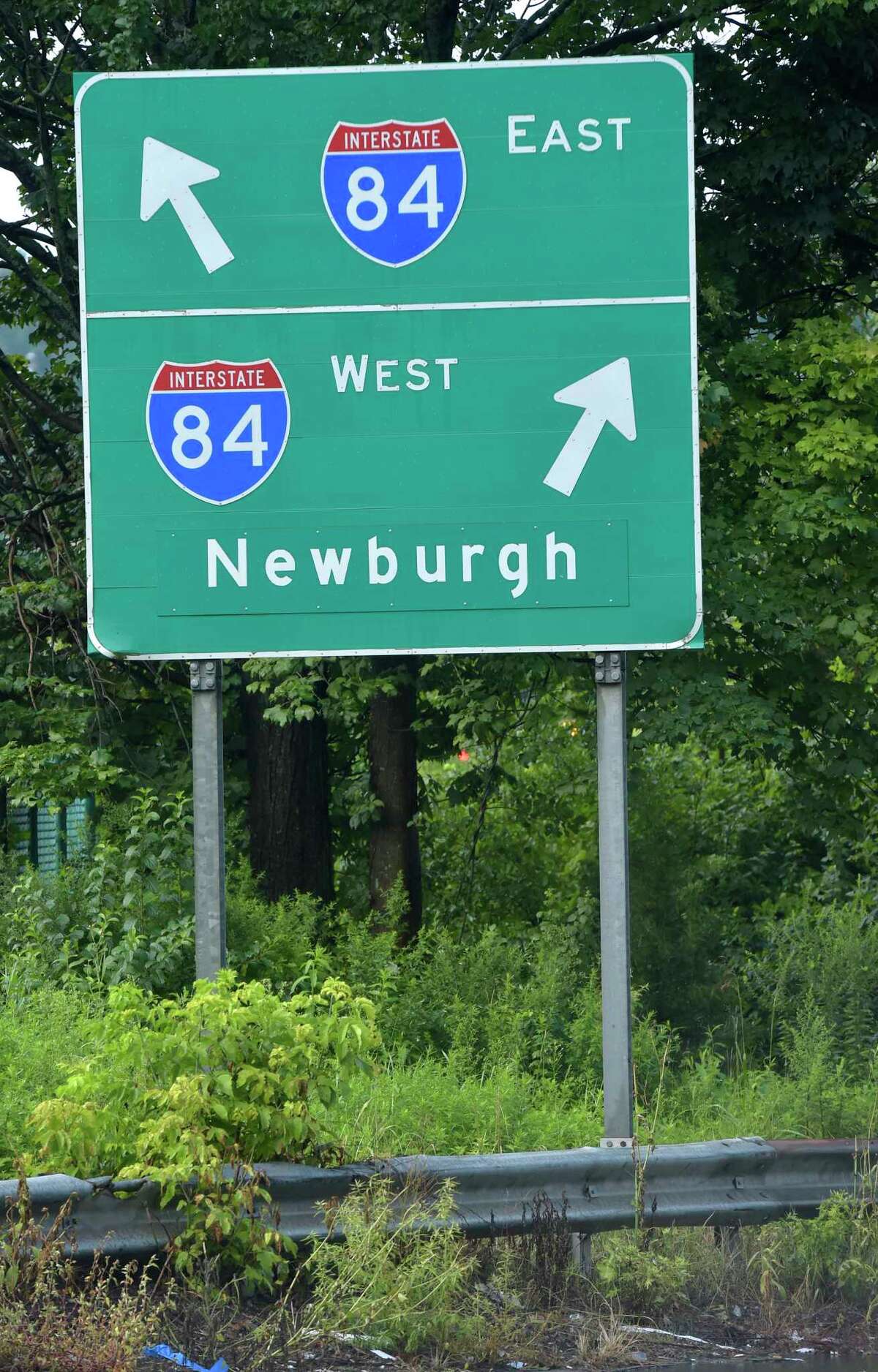 CT floats driving on I-84 shoulder to ease backups in Danbury