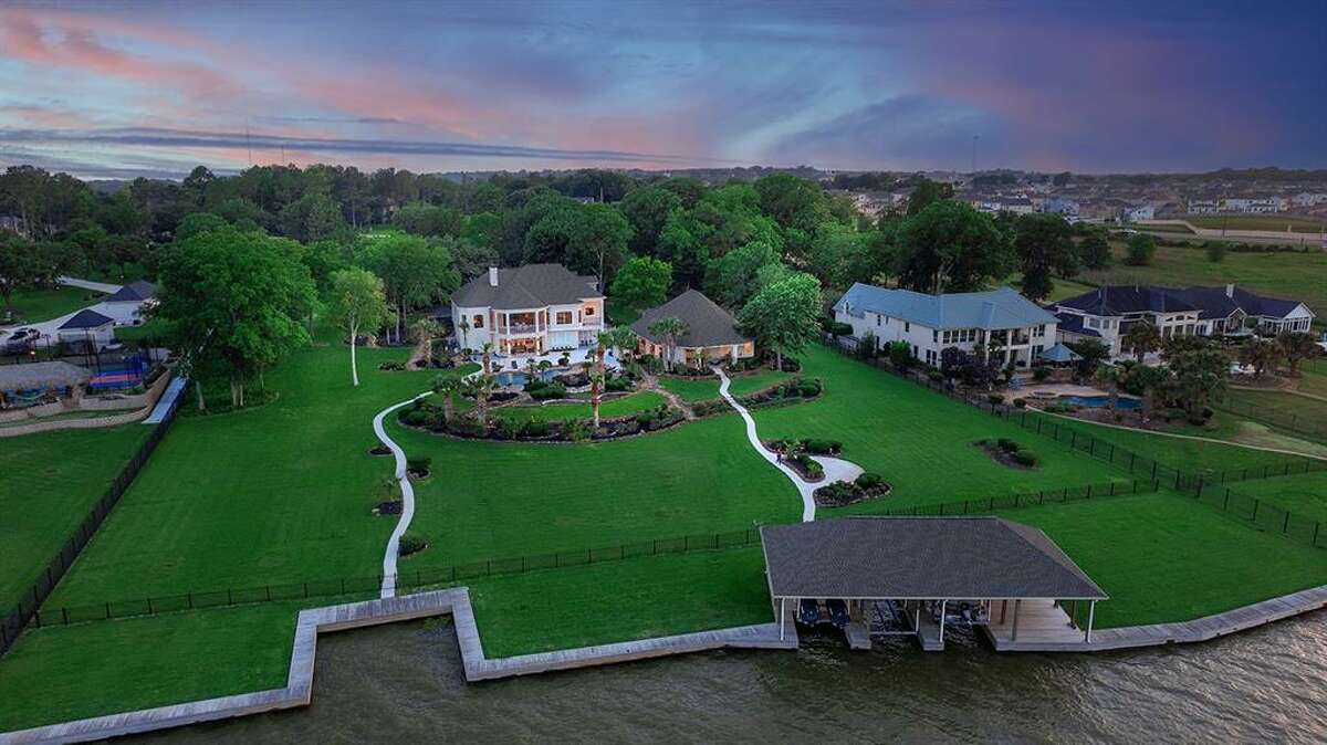 18740 Palm Beach Blvd, Conroe,TX 77356