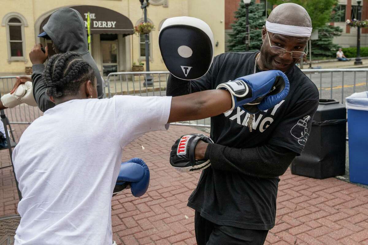 Junior champ Jadah Robinson focused on Paris Olympic boxing trials
