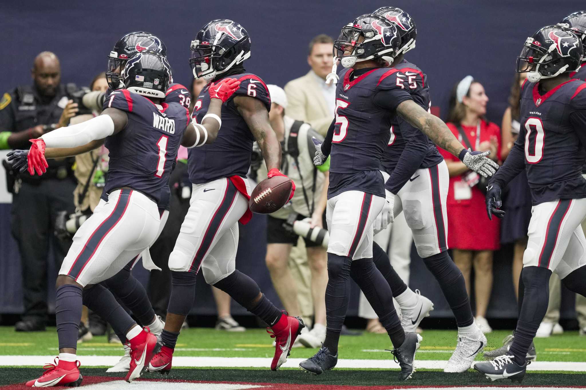 Houston Texans analysis: Players moving up, down after loss to Miami