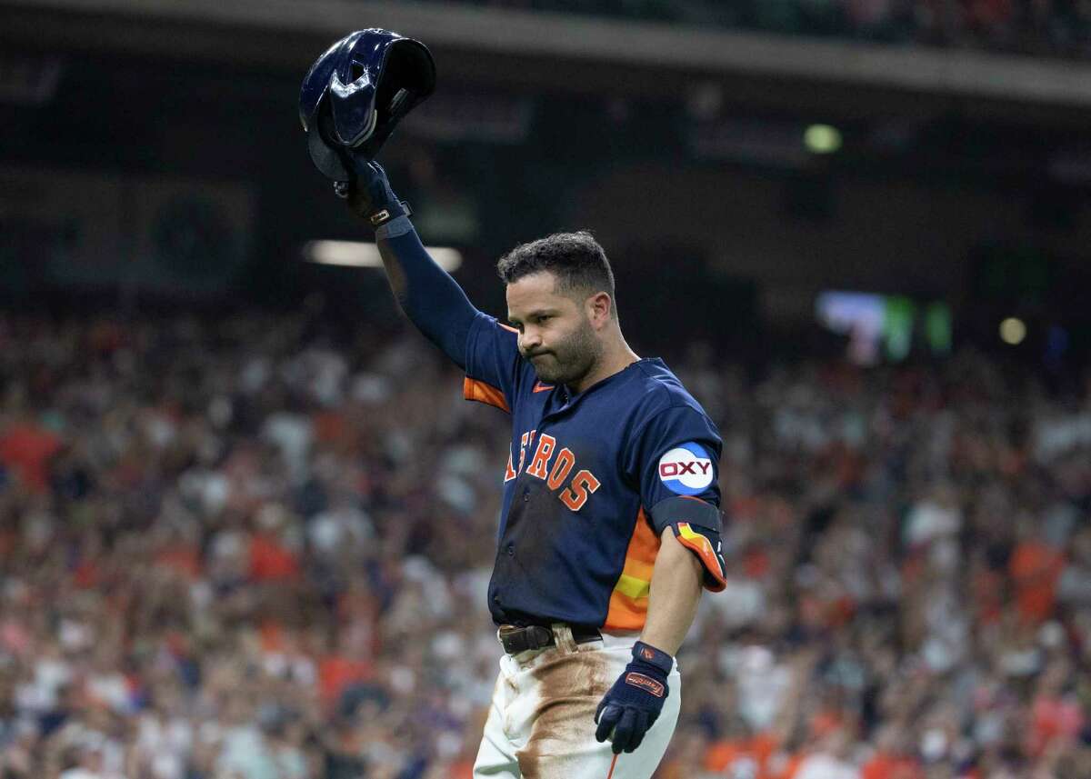 Astros vs. Rangers: Explaining unusual double play as Jose Altuve makes  baserunning mistake in ALCS Game 1 