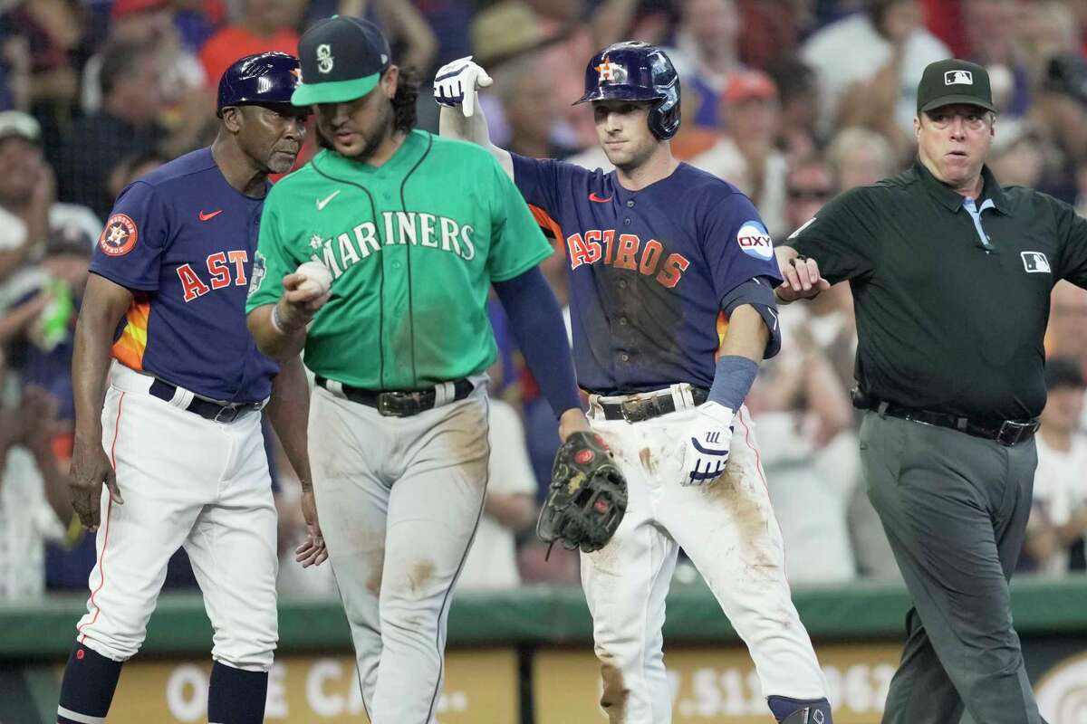 Story photo for Tiebreaker scenarios in AL West for Astros, Rangers, Mariners