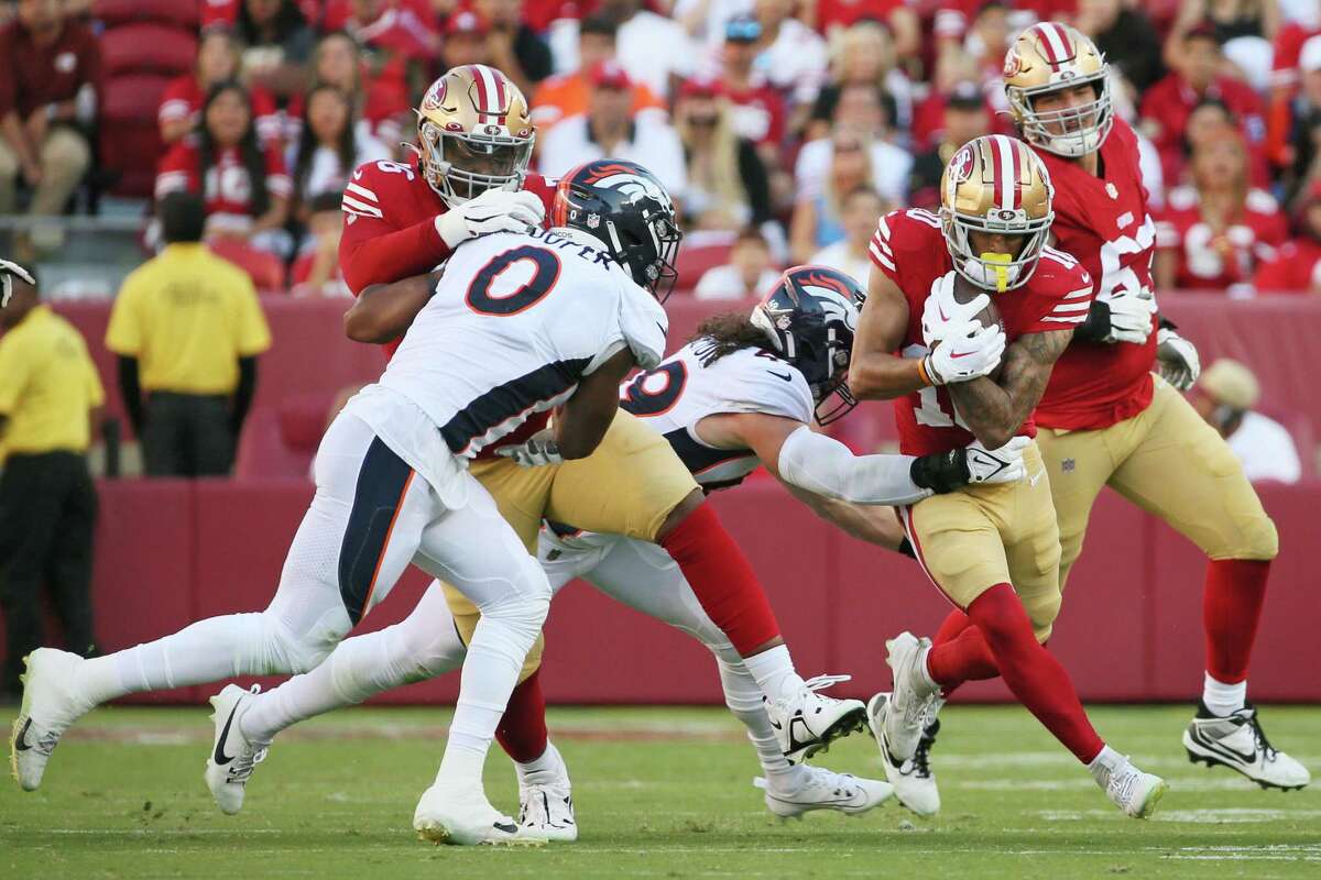 49ers rally late to beat Broncos 21-20