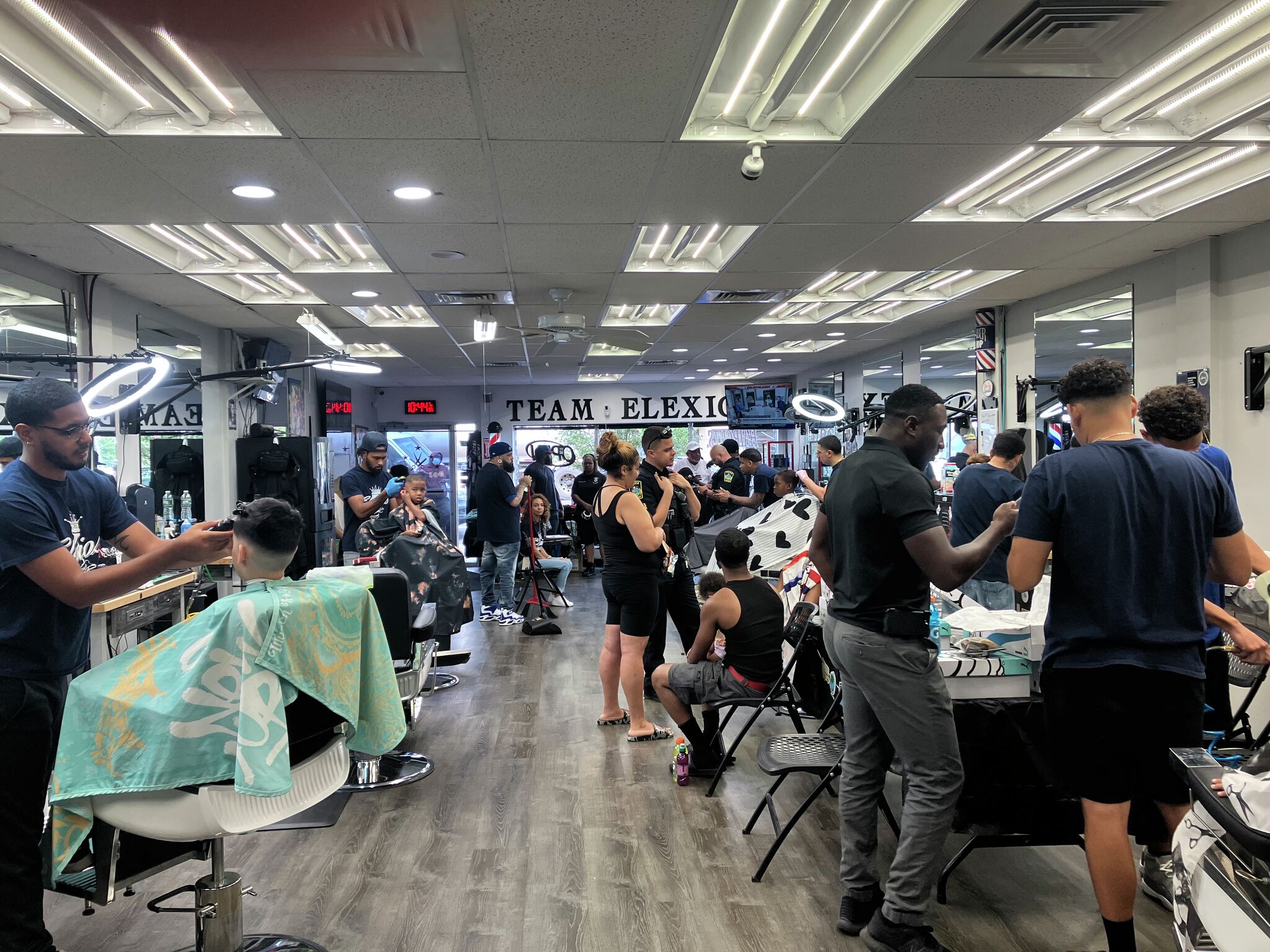 His & Hers Salon & Barbershop - Salon and Barbershop in Fairfield