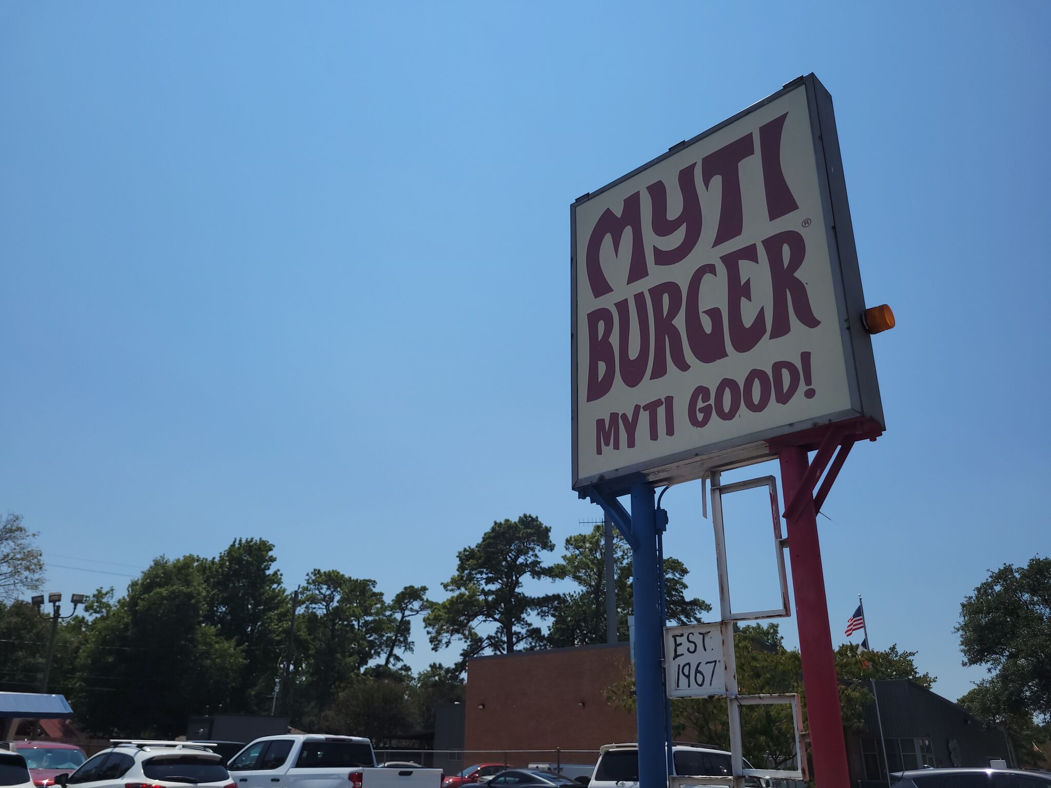 Houston's Mytiburger goes viral again for unhoused employee