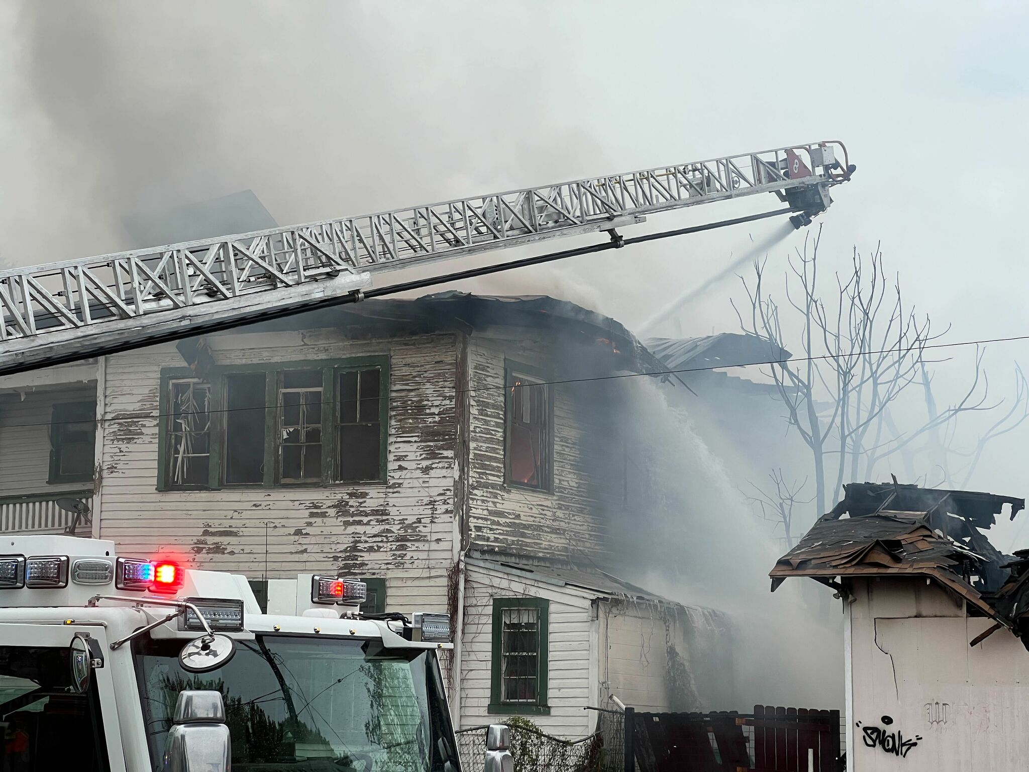San Antonio home destroyed in fire that spread from vacant building