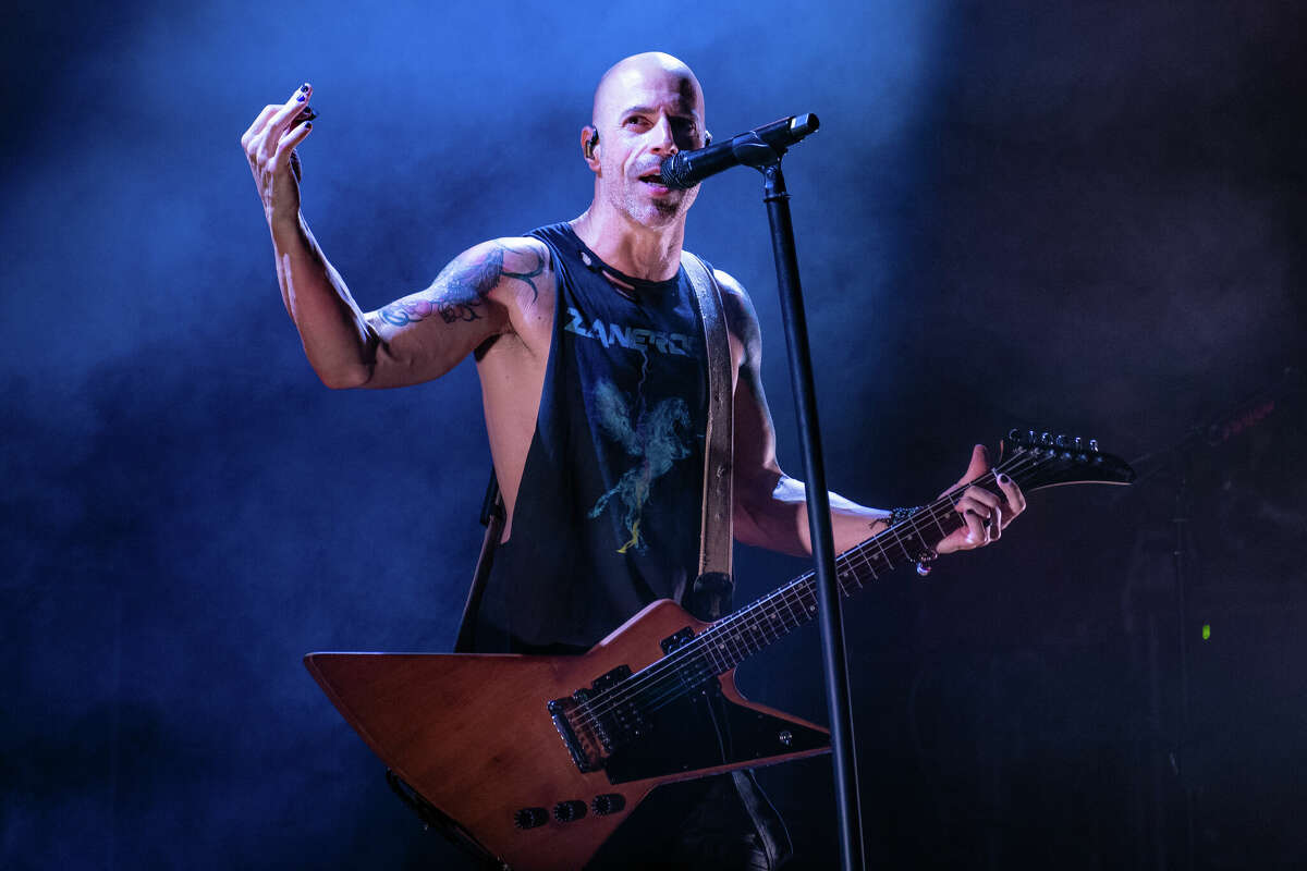 LONDON, ENGLAND - JUNE 13: Chris Daughtry of Daughtry performs at Islington Assembly Hall on June 13, 2022 in London, England. (Photo by Lorne Thomson/Redferns)