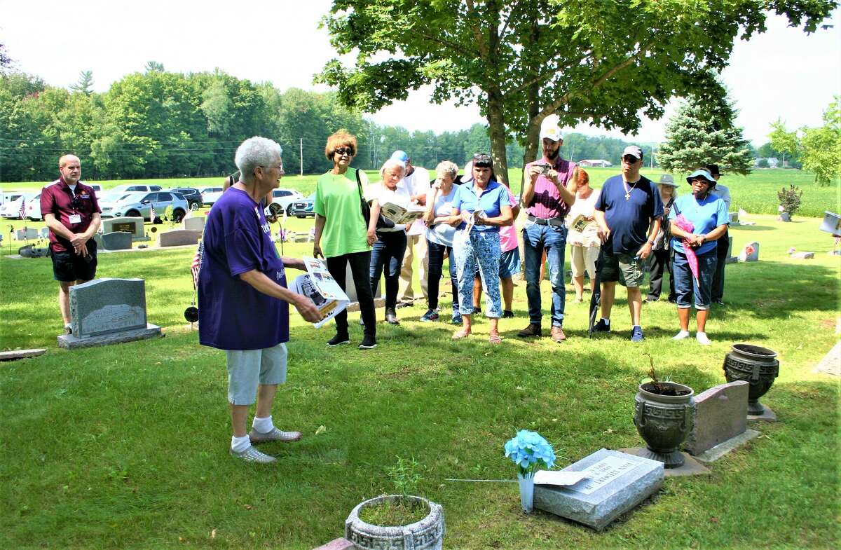 Old Settlers Reunion cemetery walk honors ancestors at West