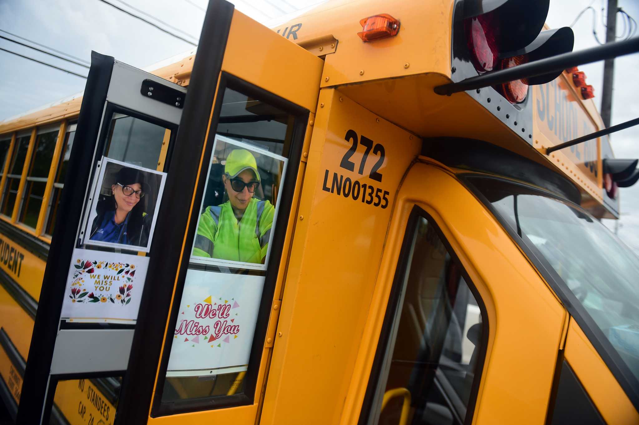 New Haven woman hurt after domestic violence call dies police