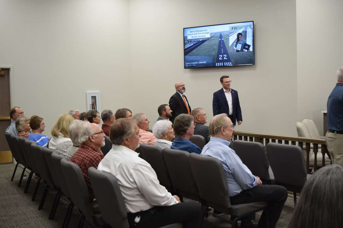 Stacie, Tim Hardage recognized for years of service through Rocket Avi