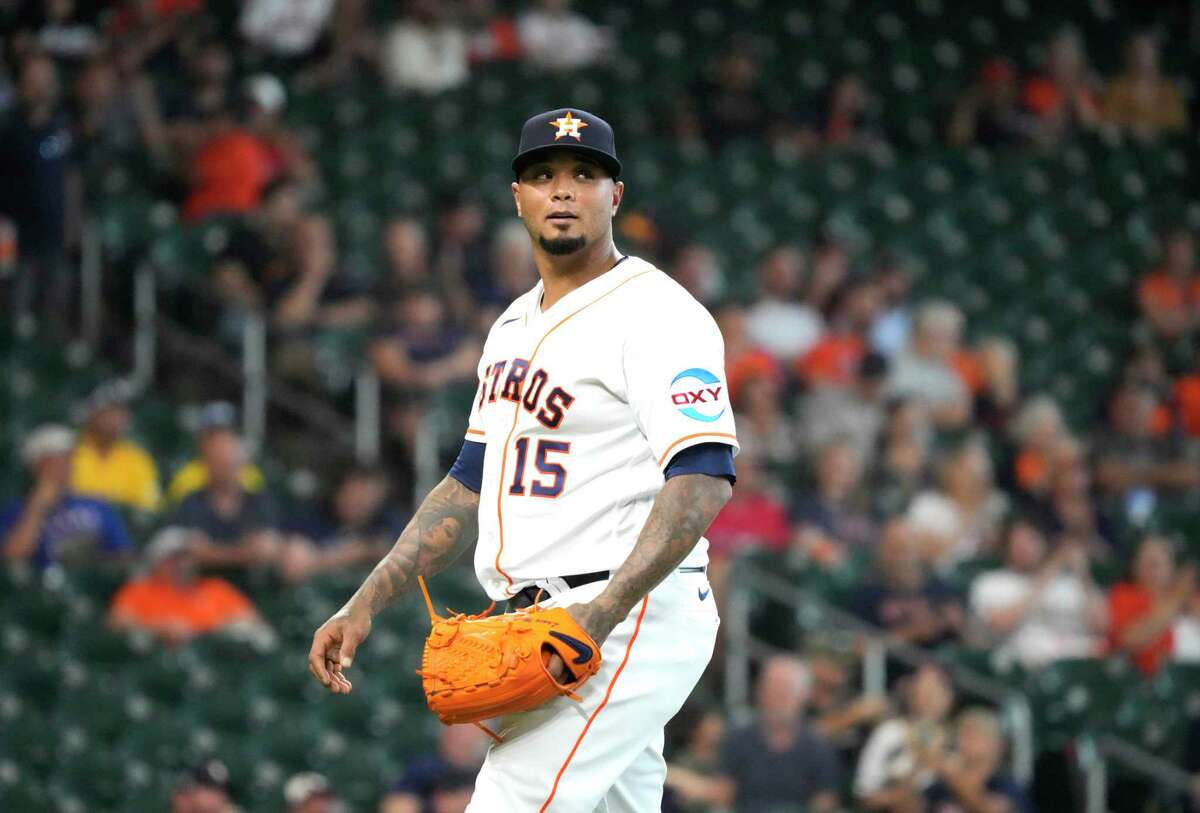 Houston, Texas, USA. 29th July, 2018. Houston Astros catcher Martin  Maldonado (15) prepares for a pitch during the eighth inning of the Major  League Baseball game between the Texas Rangers and the