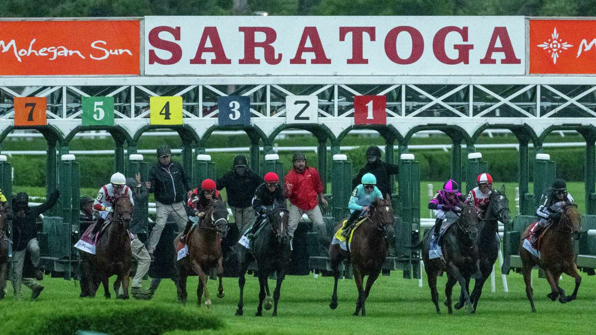 Saratoga Race Track / Churchill Downs / Belmont Race Track Finish Line Pole – Horse Racing Memorabilia