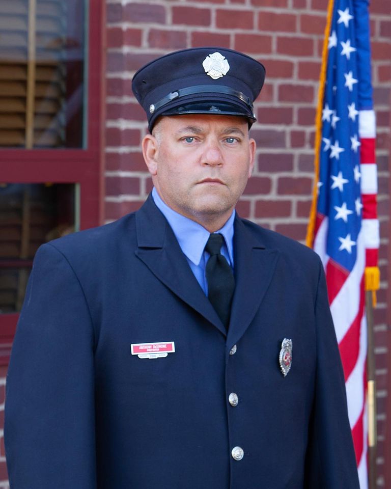 North Haven mourns fallen veteran firefighter Anthony DeSimone