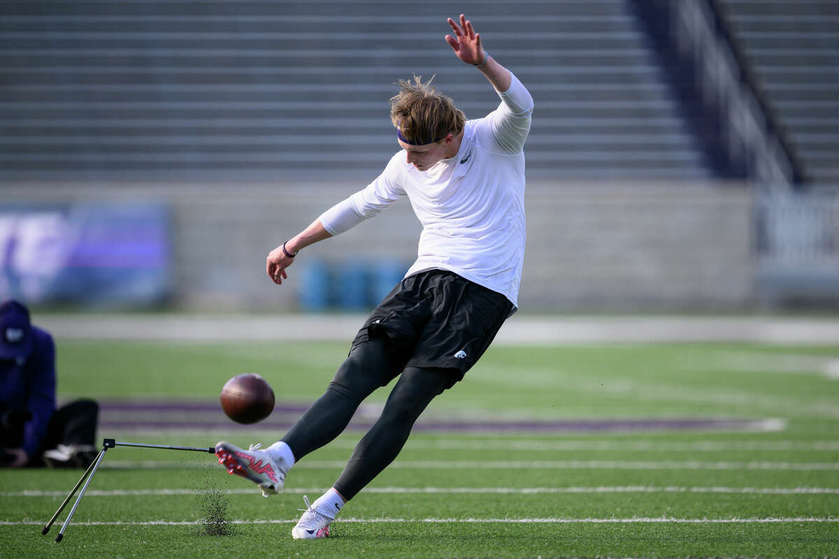 2021 NFL Free Agency: Texans Sign Punter Cameron Johnston - Battle