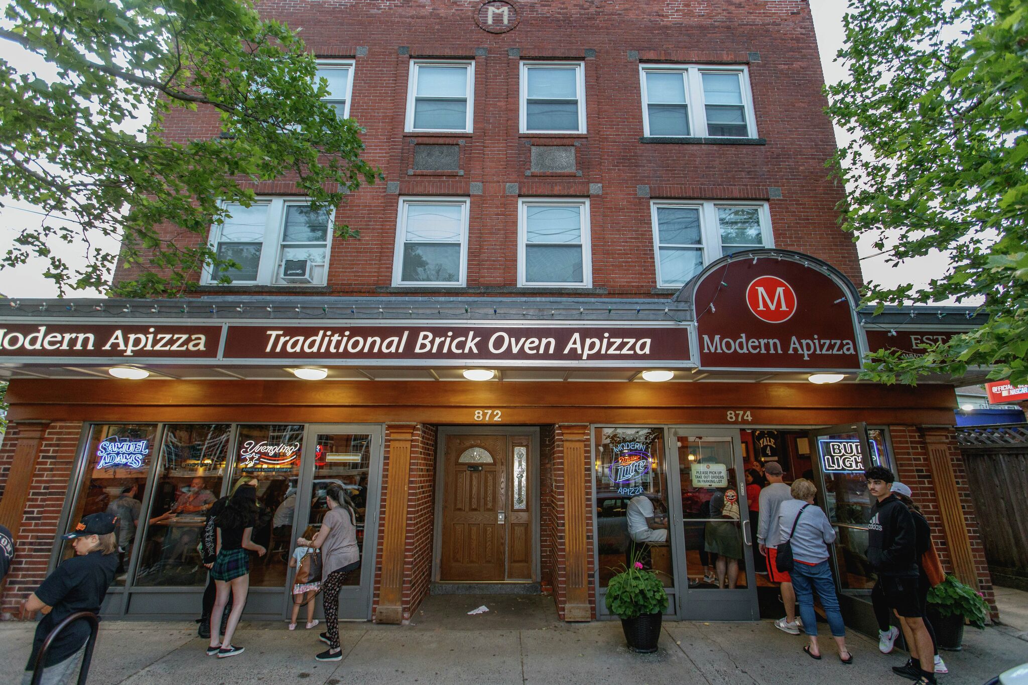 Modern Apizza in New Haven closed this week: Gone fishing