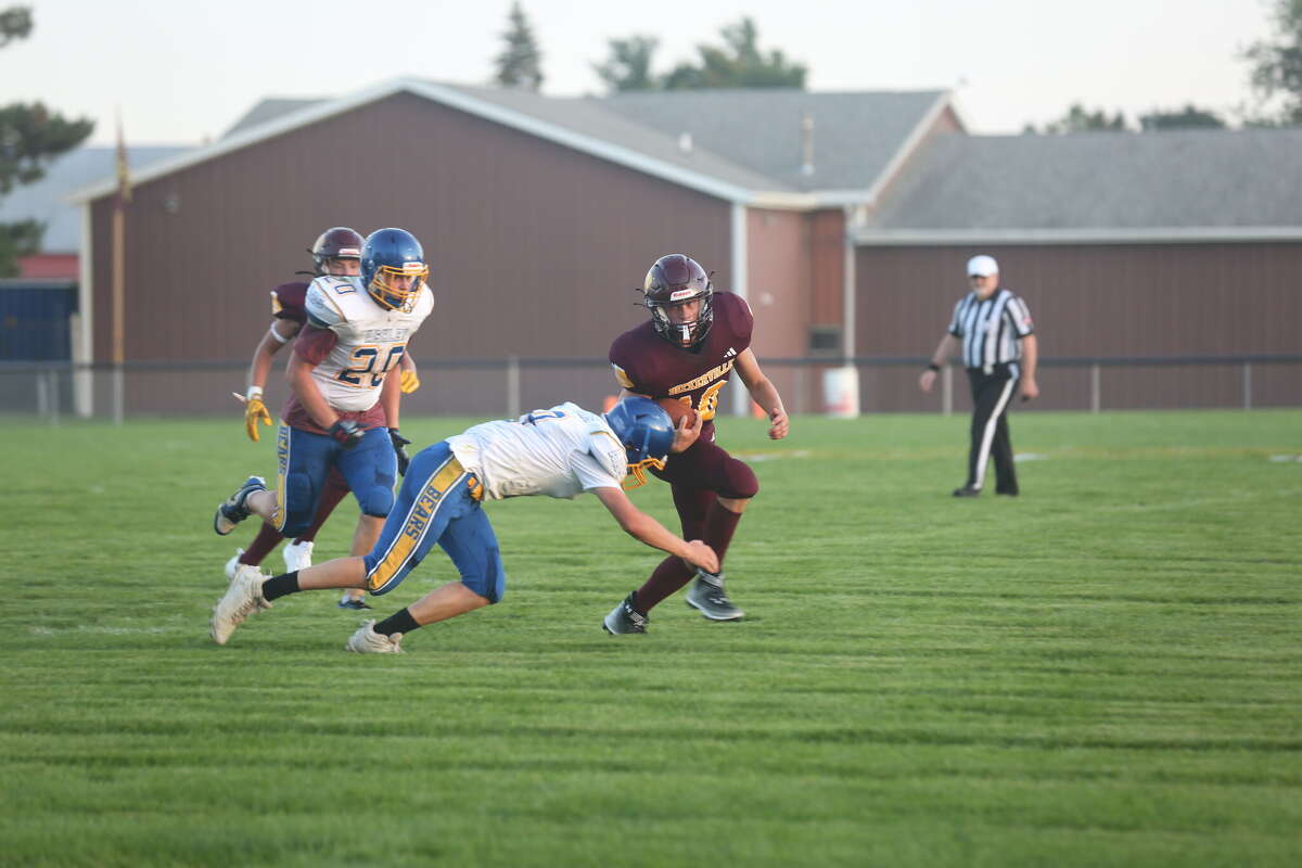 Deckerville dominates Ashley with first half performance