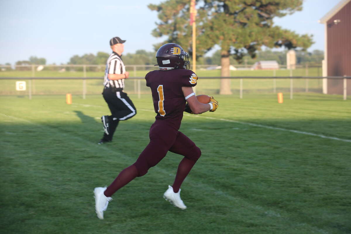 Deckerville dominates Ashley with first half performance