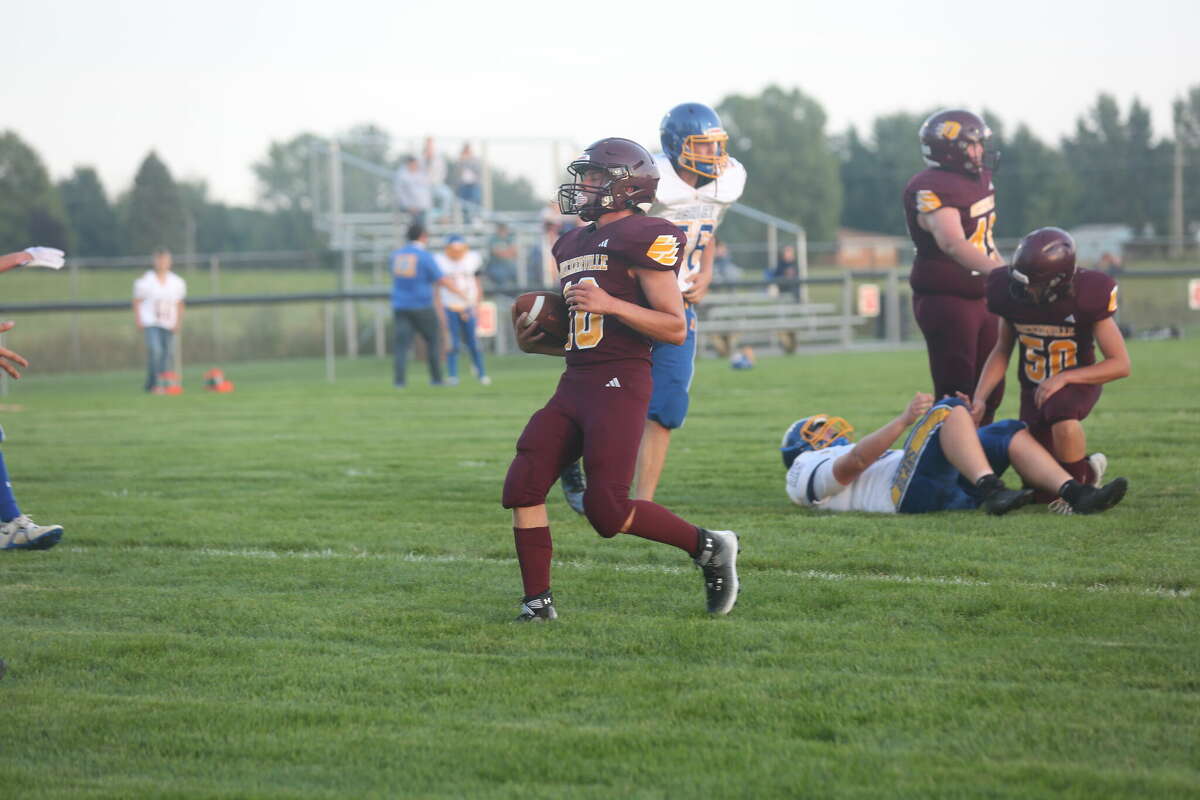 Deckerville dominates Ashley with first half performance