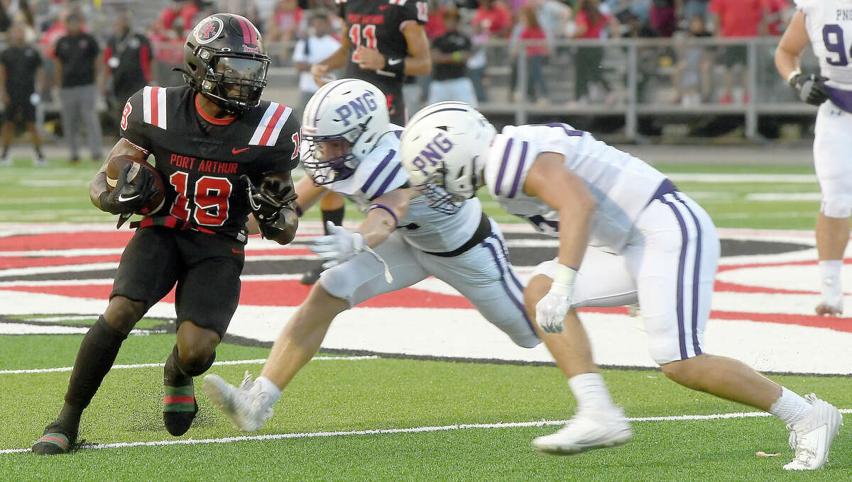 Port Arthur Memorial handles Port NechesGroves in season opener