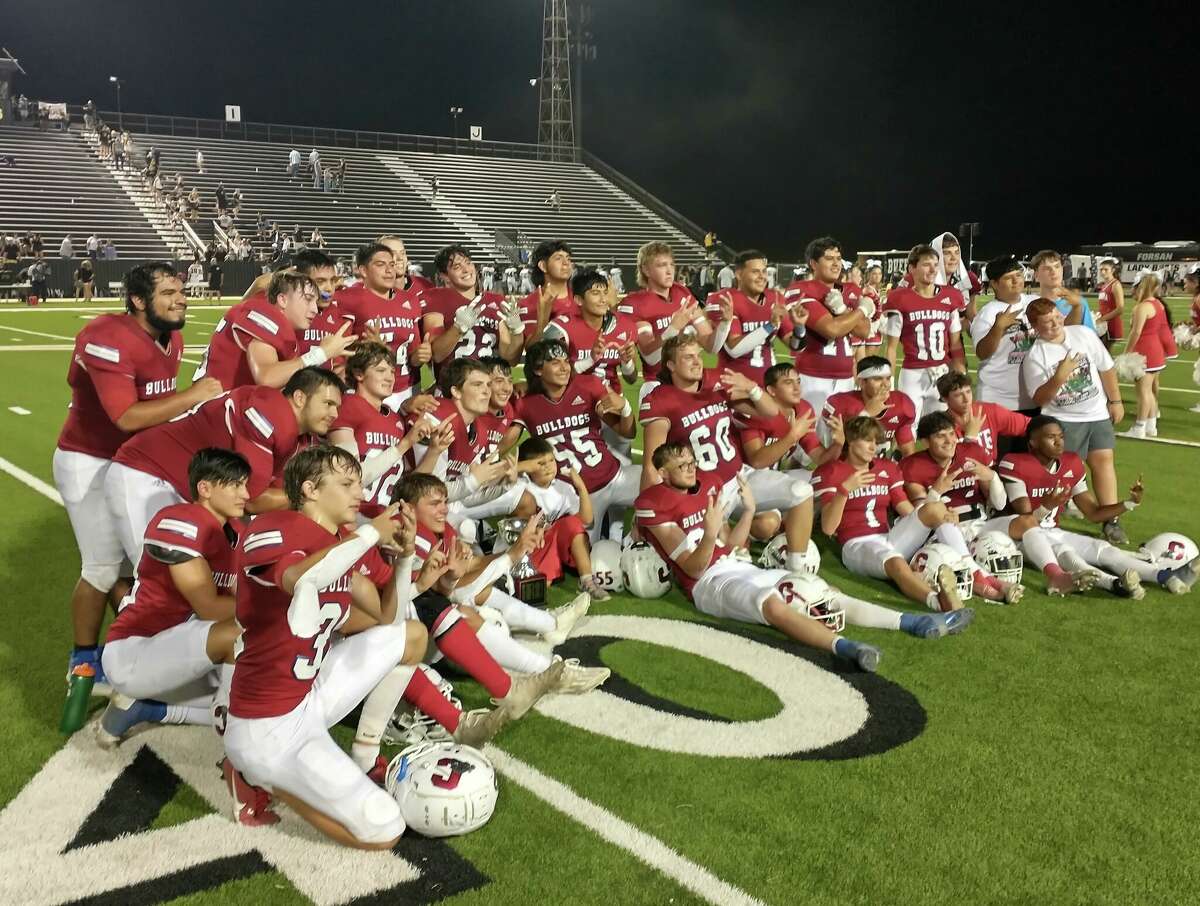 HS FOOTBALL Perkins’ big plays lead Coahoma past Forsan in thriller