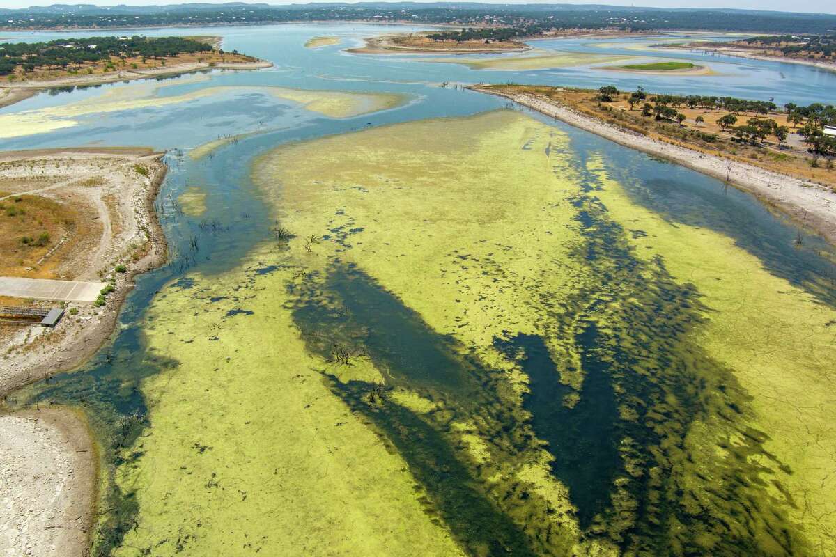 Canyon Lake water level drops to record low