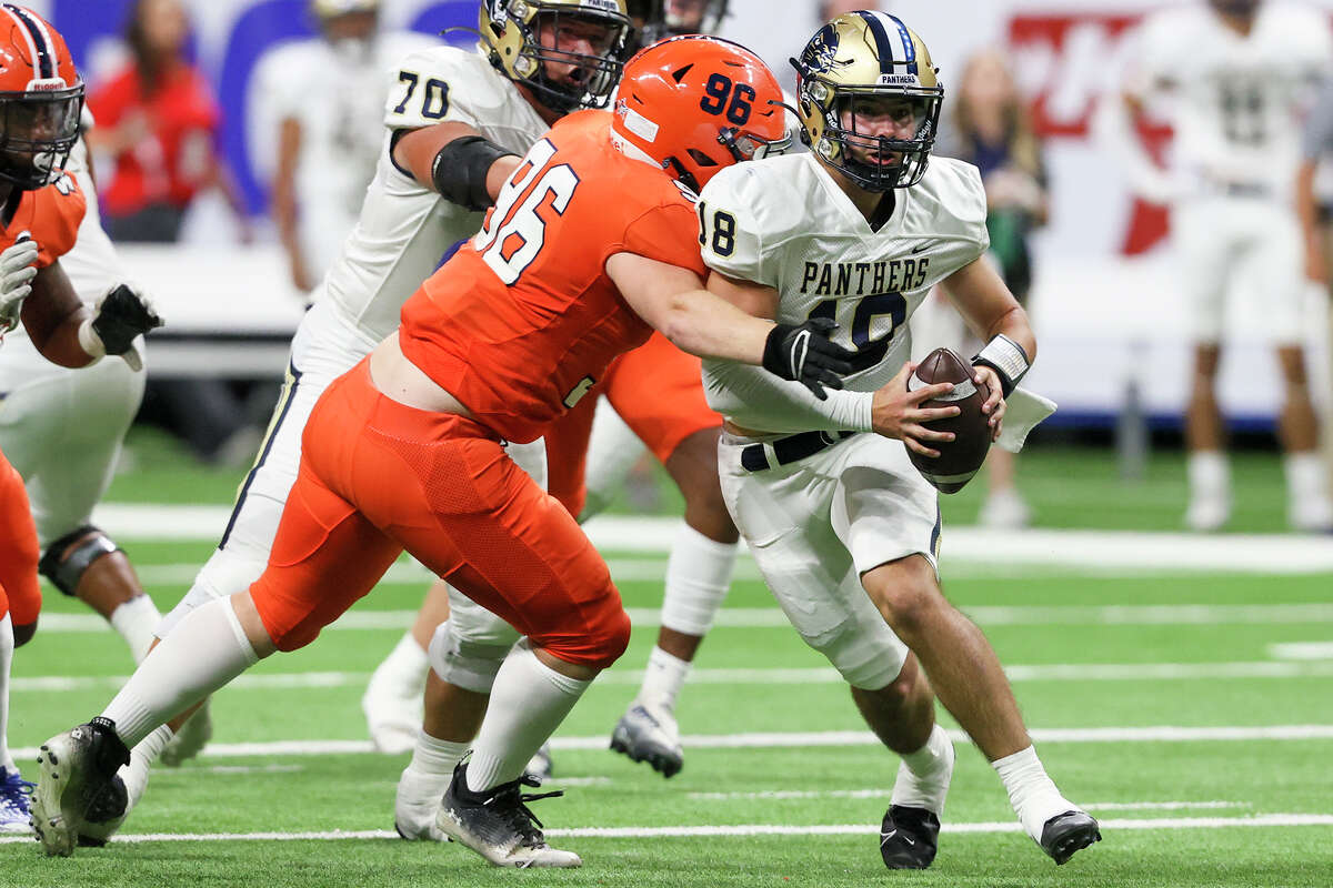 Quarterback Lincoln Philyaw shines in Brandeis debut over O'Connor