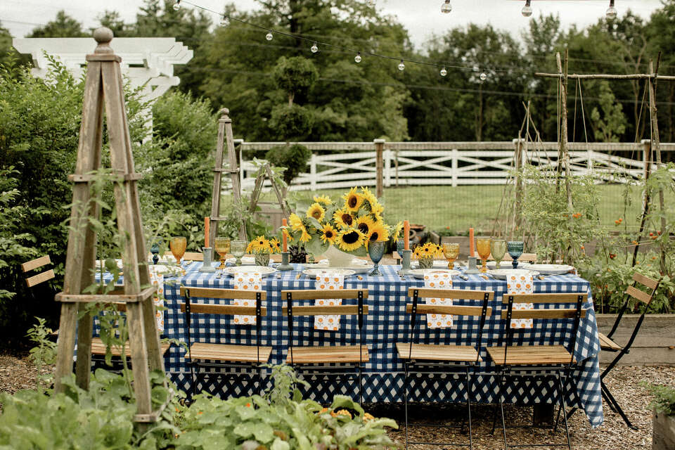 Pantry Hill's Darien Rozell opens Saratoga home to followers