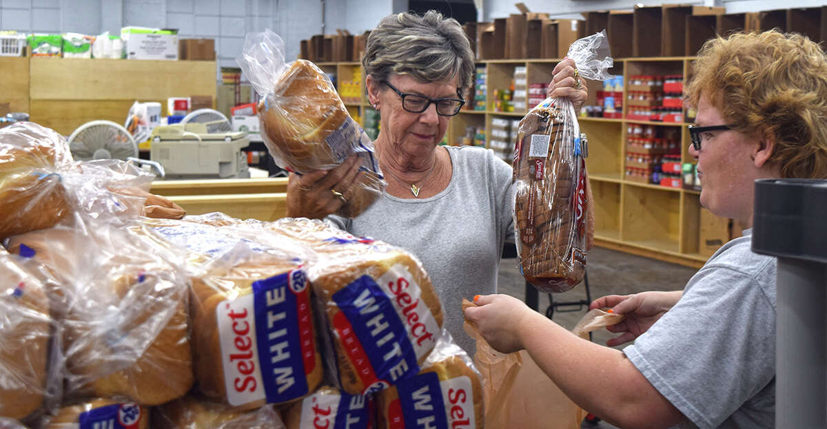 Jacksonville Area Community Food Center gets new location