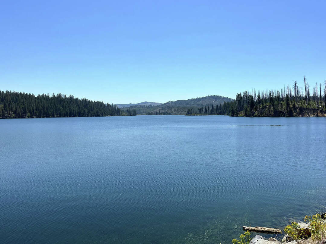 I found the best Sierra swimming lake with the strangest name