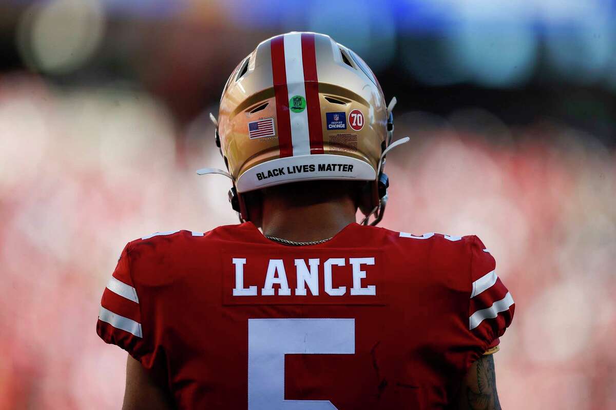 Steve Young weighs in on 49ers' trade of QB Trey Lance to Dallas