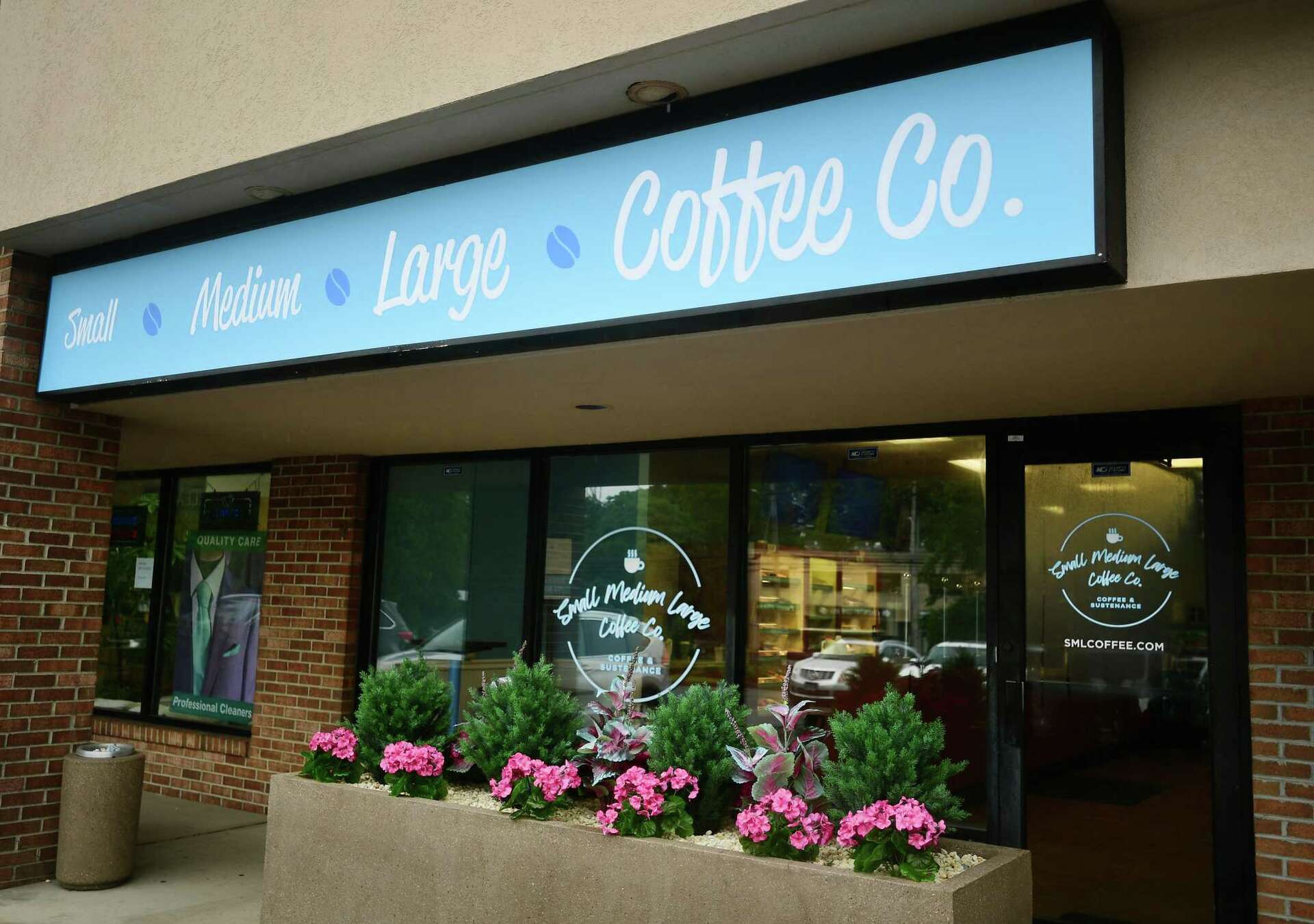 Small Medium Large Coffee Co. closes in Fairfield