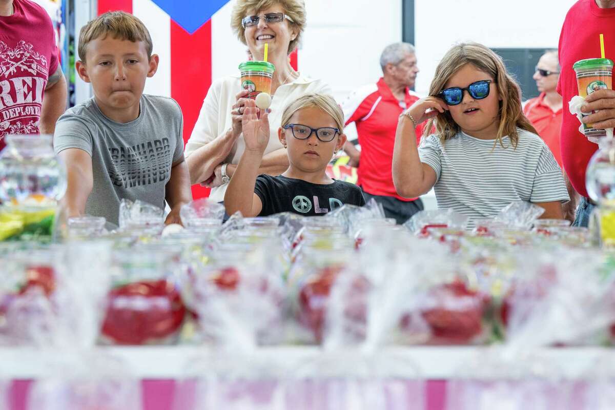 Photos One last blast before school year at Schaghticoke Fair