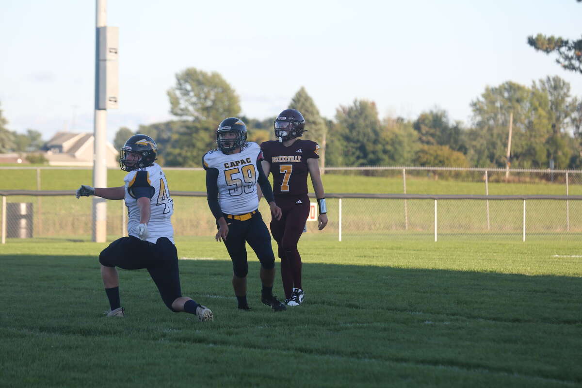 Deckerville quarterback helps team score seven times in victory