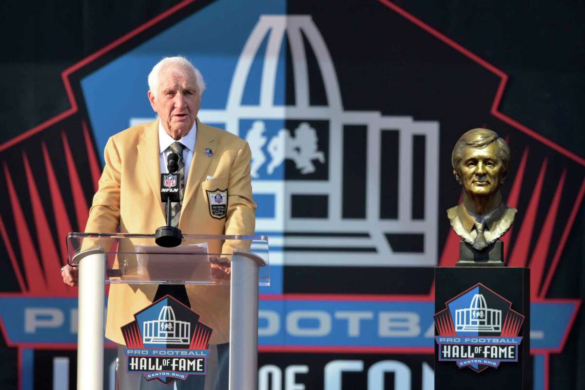 Gil Brandt, 91, Dies; Helped Make the Cowboys 'America's Team