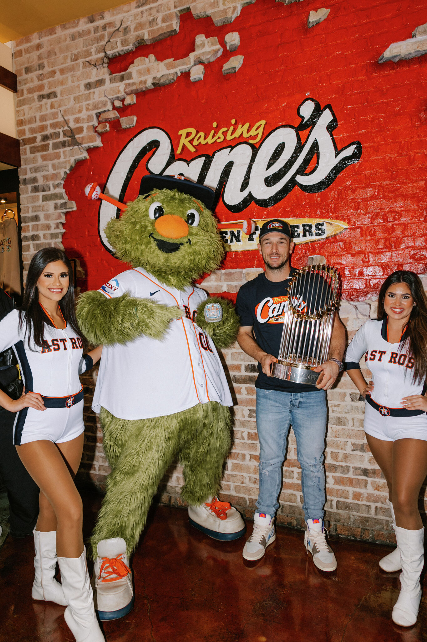 Astros 3rd baseman Alex Bregman worked Raising Cane's drive-thru on  Westheimer while touring 2022 World Series Trophy - ABC13 Houston