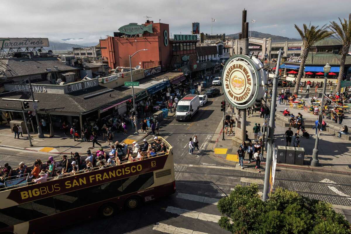 Pier 39 in San Francisco - San Francisco's Popular Waterfront