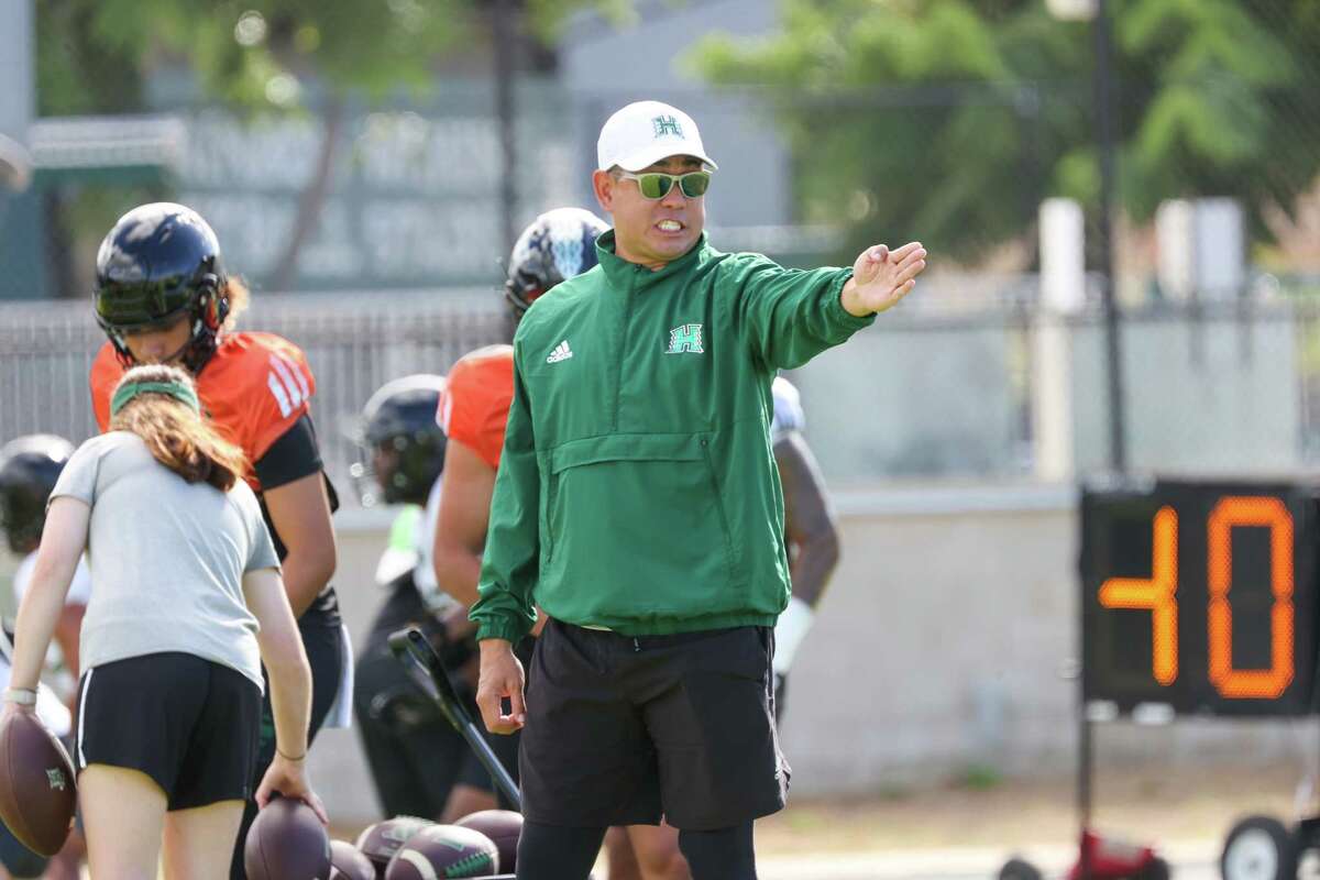 Timmy Chang announces first Hawaii football signing class