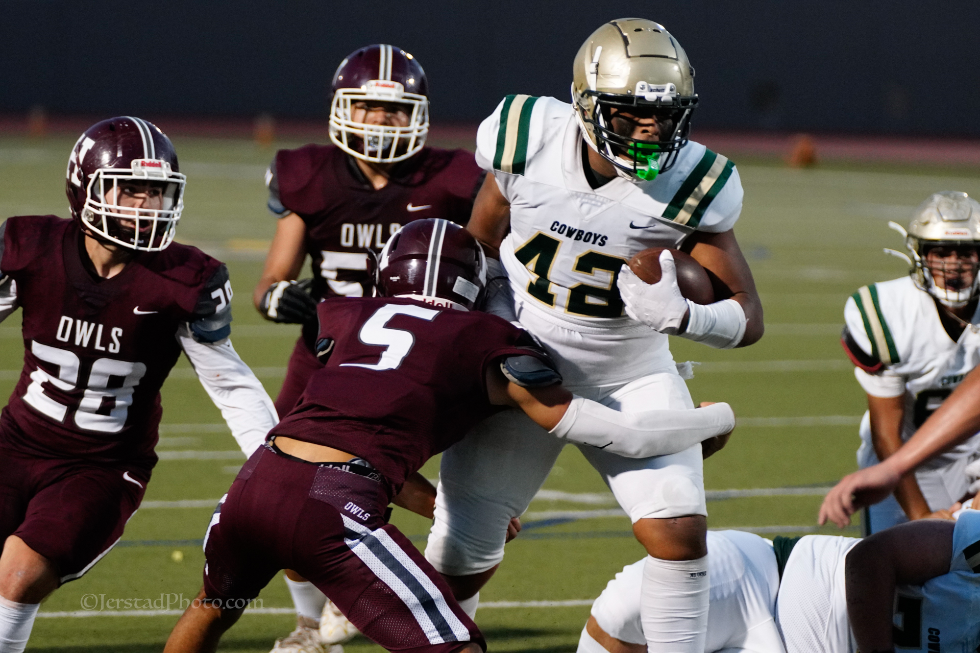 McCollum improves to 2-0 with blowout of Highlands